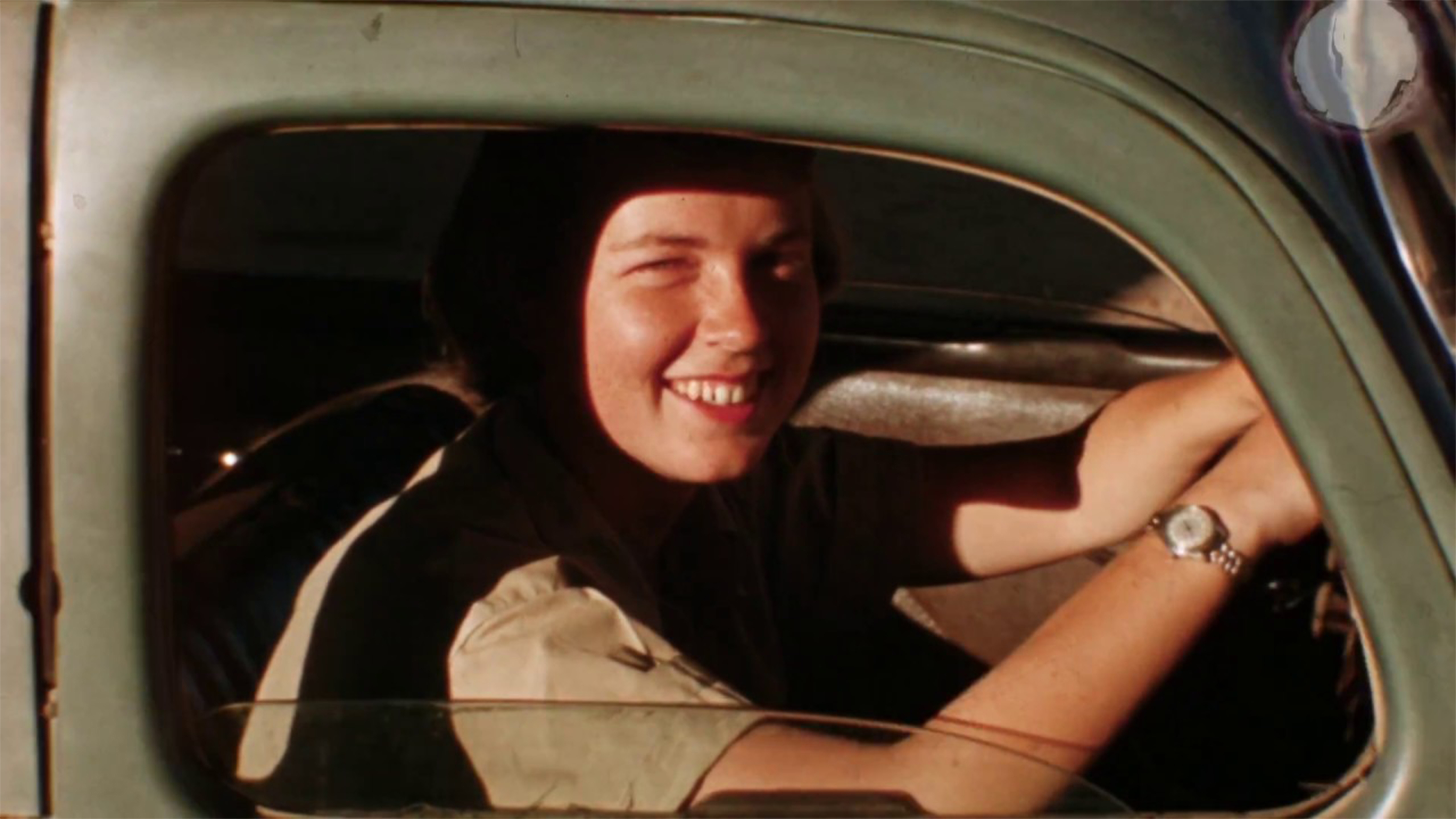 http://mdfilmfest.net/wp-content/uploads/2020/03/the-woman-who-loves-giraffes.jpg