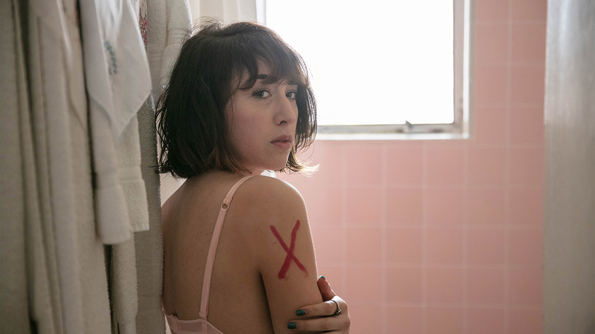 http://mdfilmfest.net/wp-content/uploads/Deep-Tissue_Still_WEB_01.jpg