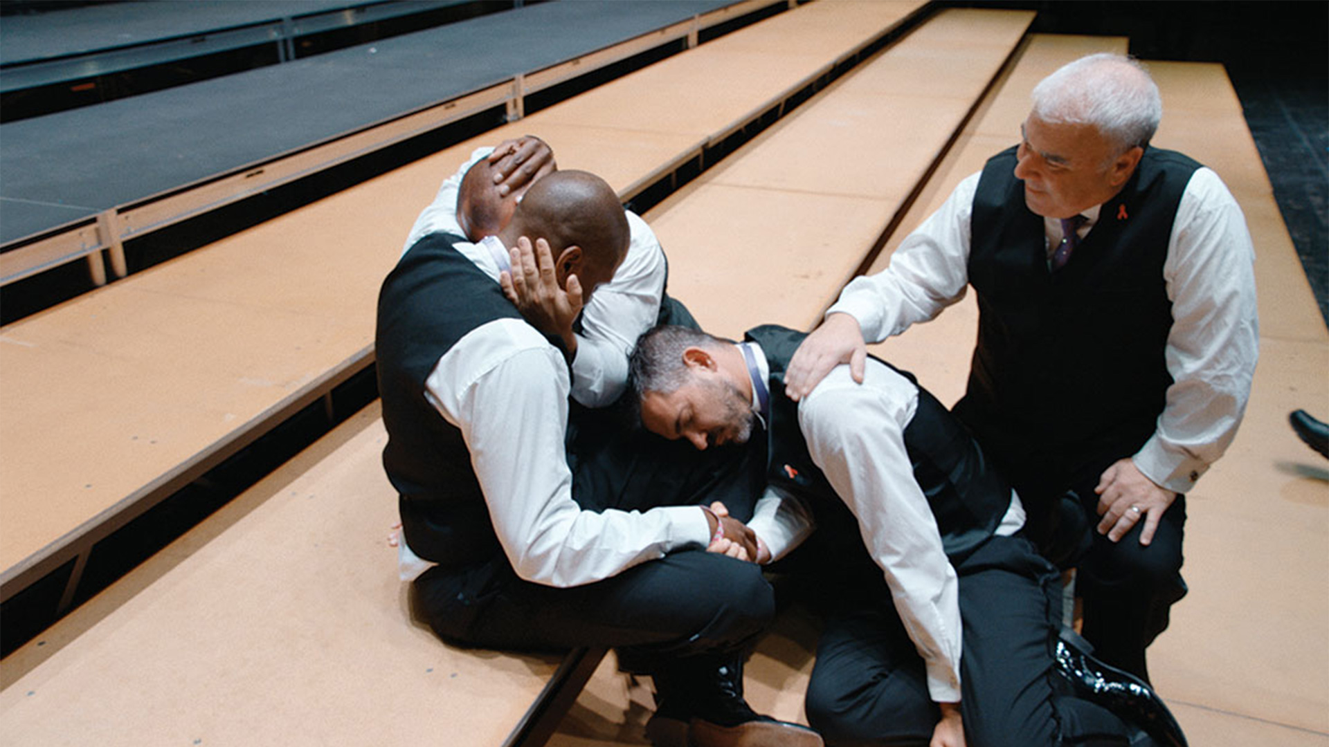 http://mdfilmfest.net/wp-content/uploads/Gay-Chorus_Still_WEB_01.jpg