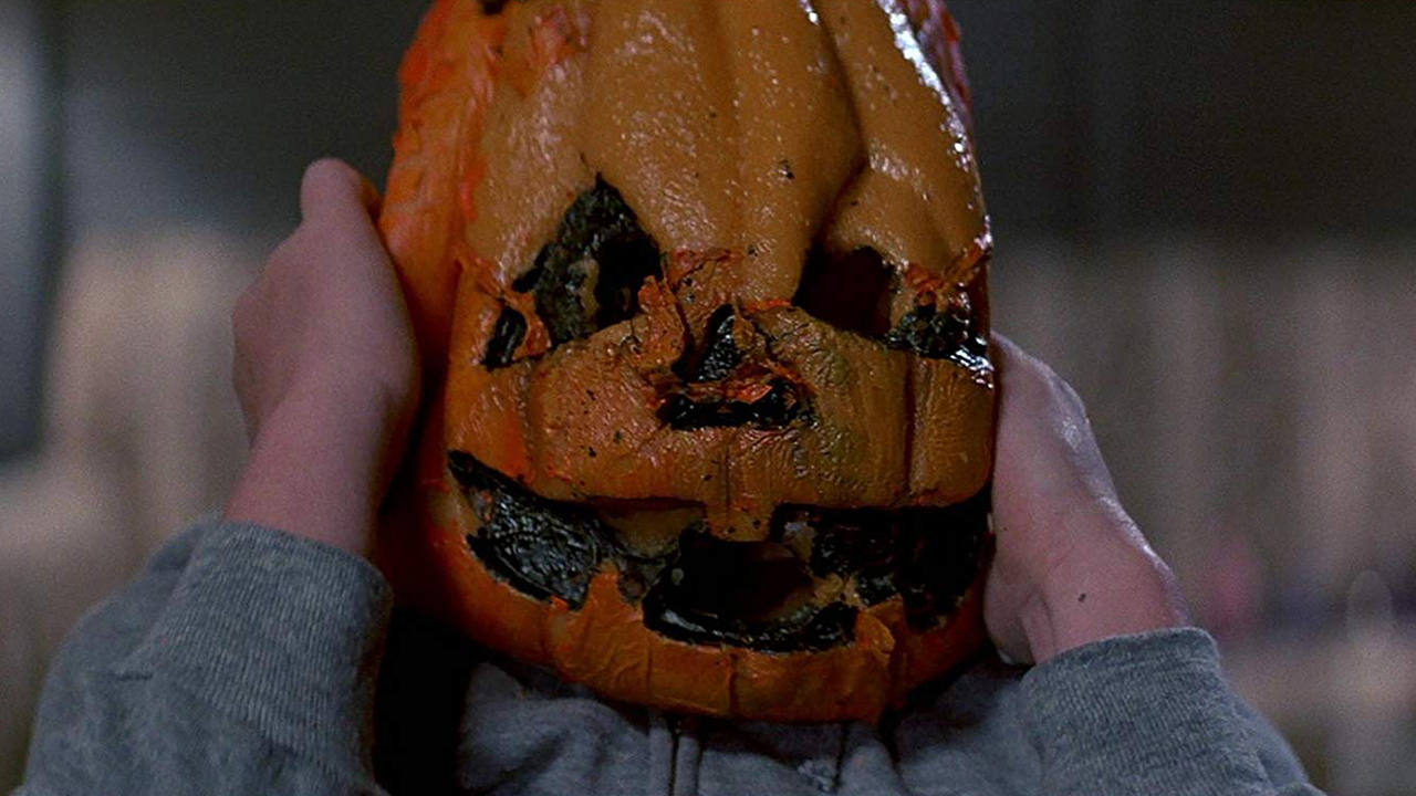 http://mdfilmfest.net/wp-content/uploads/Halloween-III_Still_WEB_01.jpg