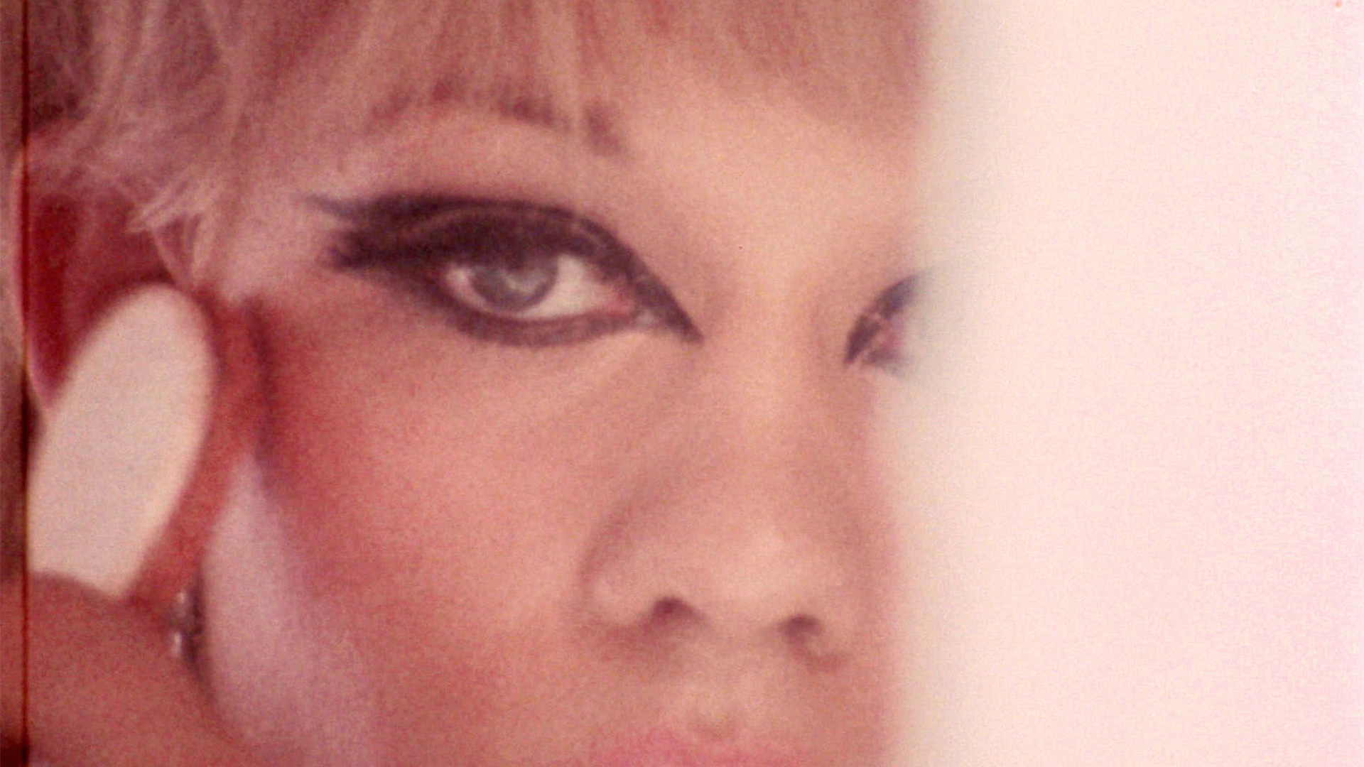 http://mdfilmfest.net/wp-content/uploads/The-Queen_Still_WEB_02.jpg