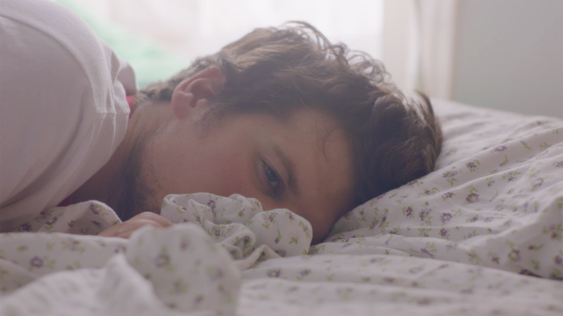 http://mdfilmfest.net/wp-content/uploads/Wakey-Wakey_Still_WEB_01.jpg